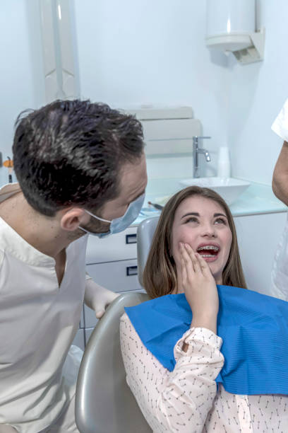  Martinsburg, PA Emergency Dentist Pros